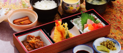 Ĺ����� 1,390��(�ǹ�1,459��)